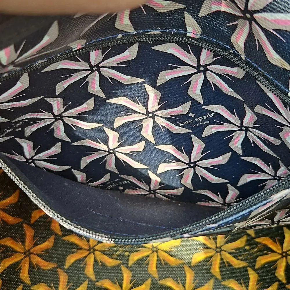 Kate Spade Broome Street Navy And Neutral High Heel Pinwheel Tote